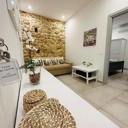 Tannur Del Carmine Villa Noto Bagian luar foto