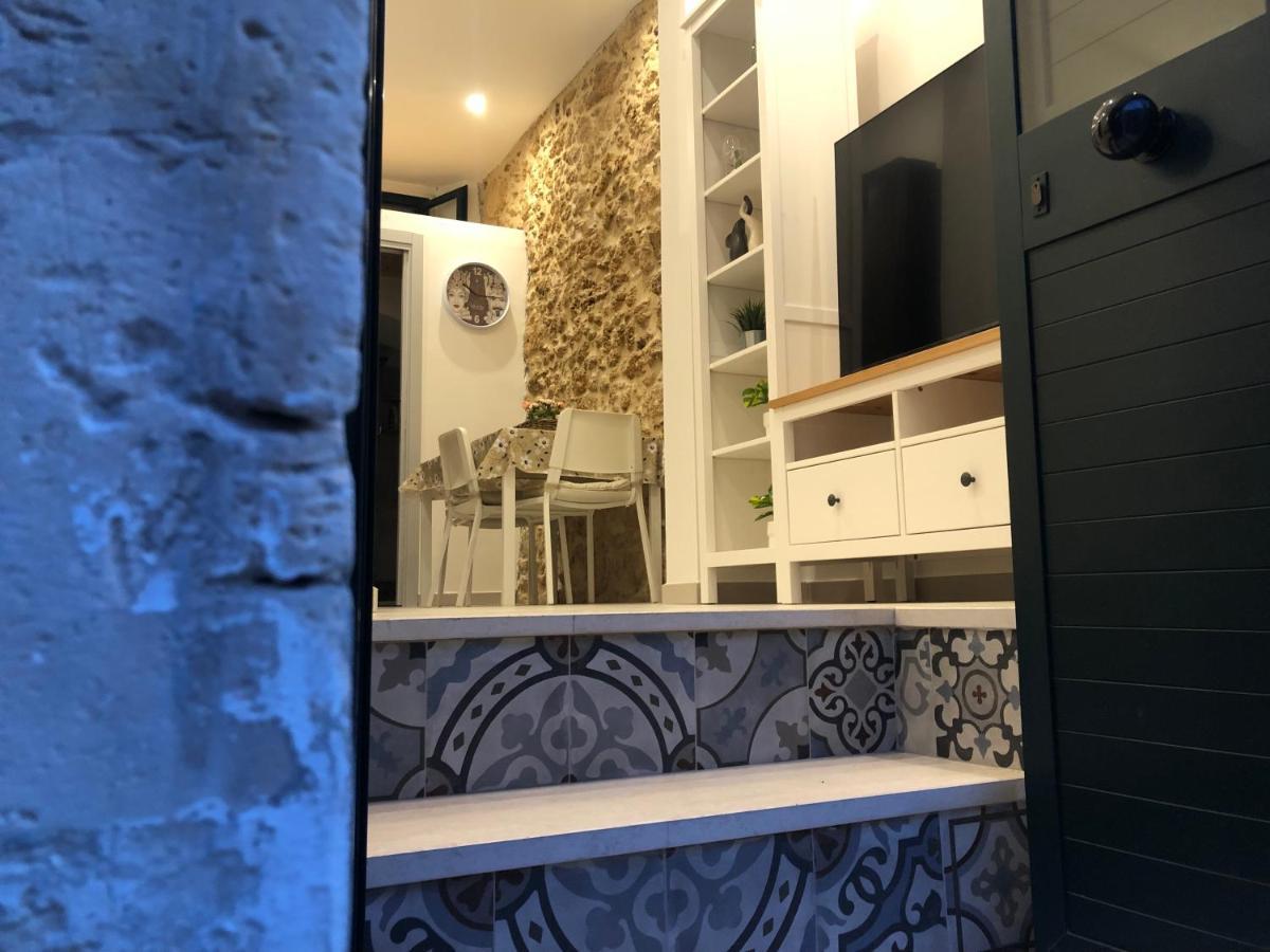 Tannur Del Carmine Villa Noto Bagian luar foto