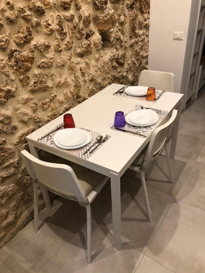 Tannur Del Carmine Villa Noto Bagian luar foto
