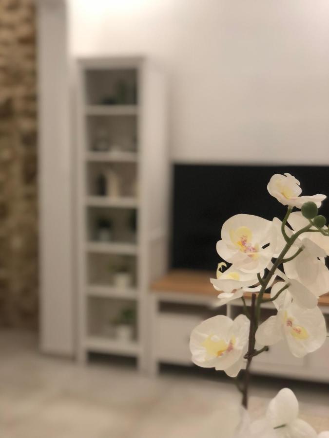 Tannur Del Carmine Villa Noto Bagian luar foto